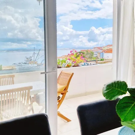 Apartment Sea View