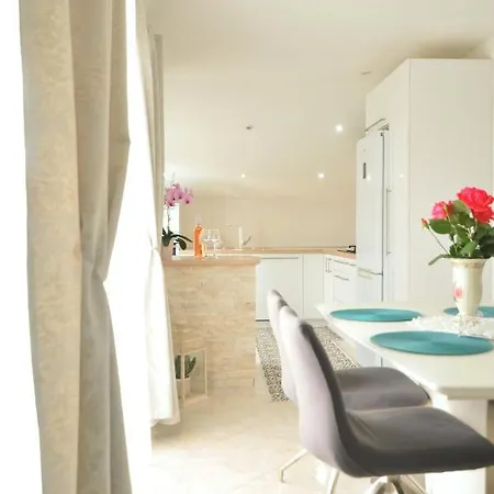 Sea View Apartment