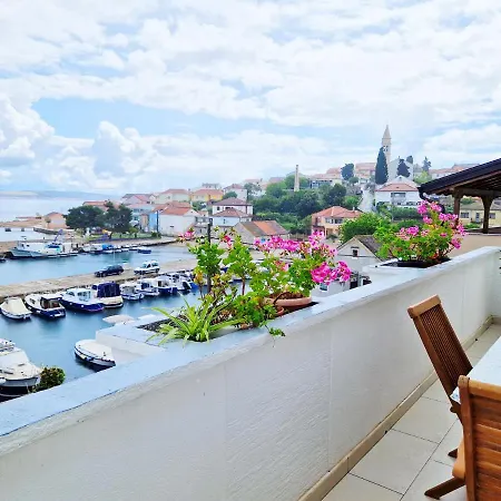 Sea View Apartment Kali